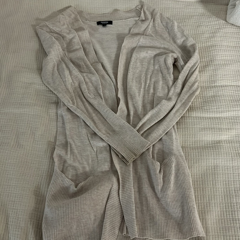 Cardigan with pockets